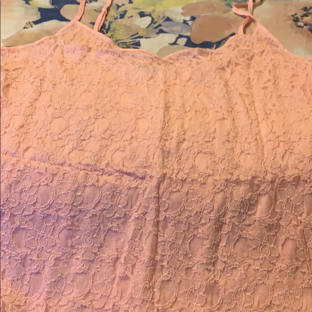 Peach lace tank size 2x